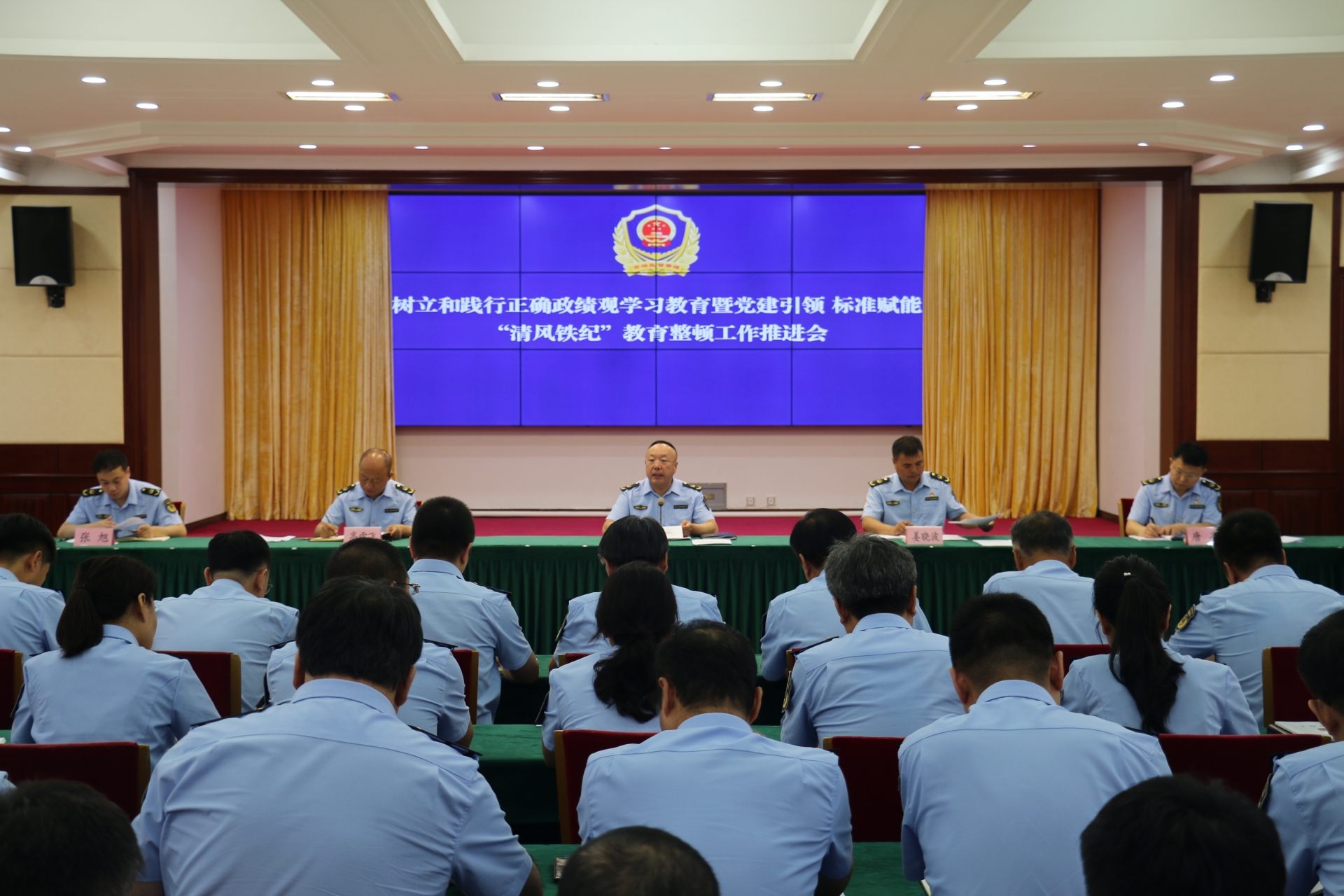 市市场监管局坚持党建引领 深化标...