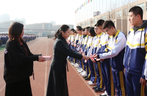 辽东湾实验中学图片